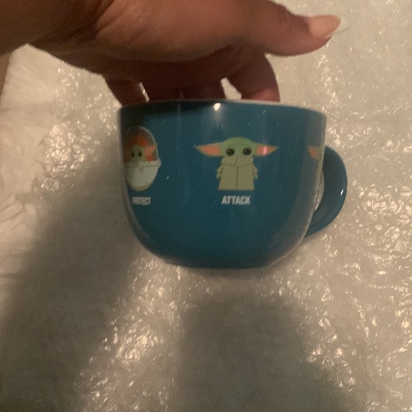 Star Wars the mandalorian child 24 oz soup mug - Picture 3 of 5